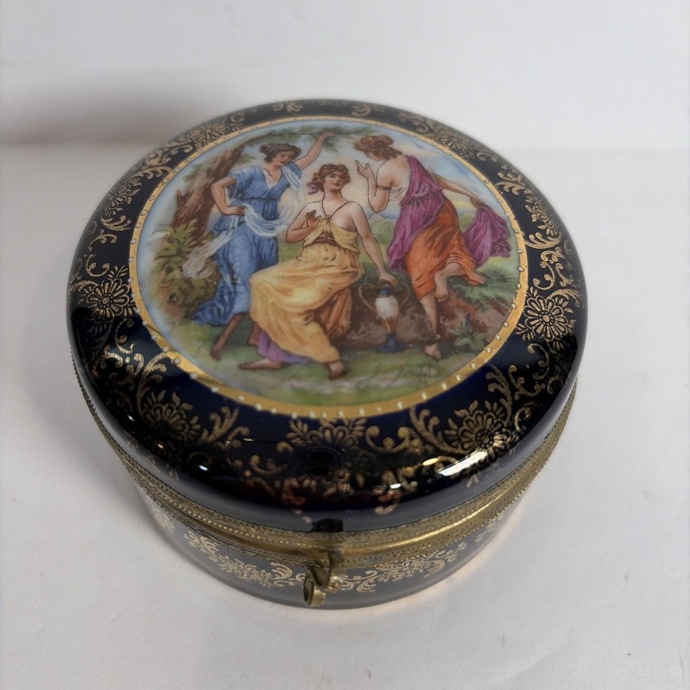 Baroque Round Trinket Powder Hand painted Box Germany Mirror Inside